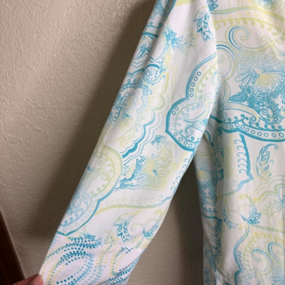 Chico's Size 1 White Blue Paisley Print Top Women's Size Medium - Picture 8 of 12